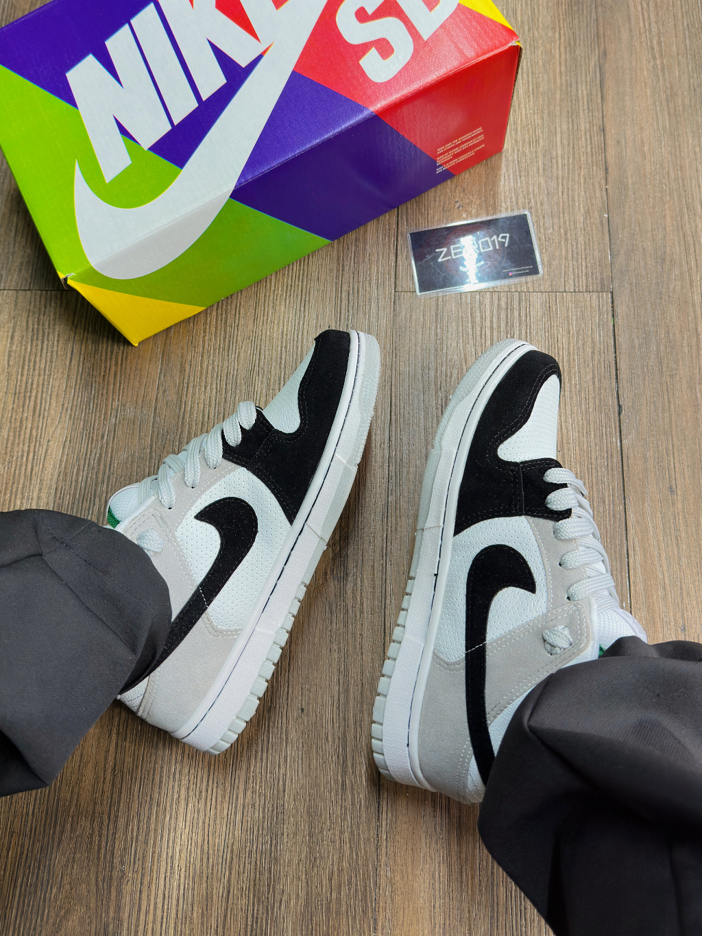 DK Low Cinza e Preto