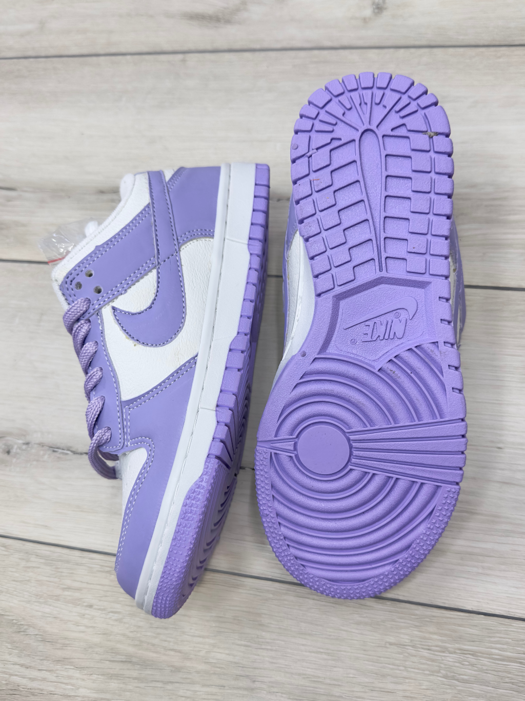 DK Low Lílas