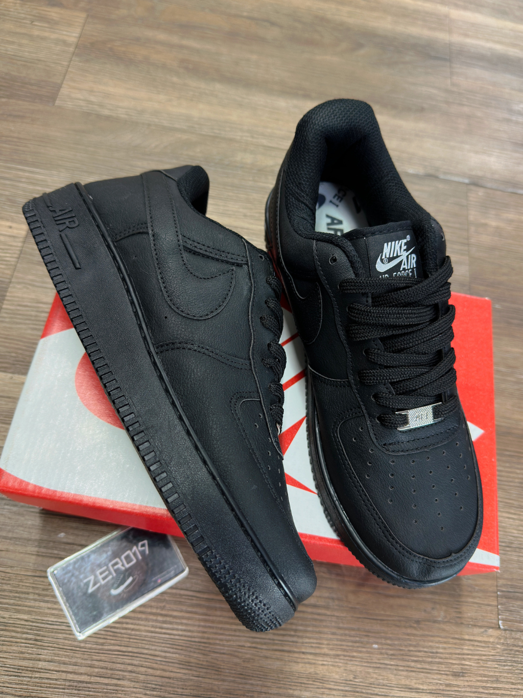 AF1 Preto