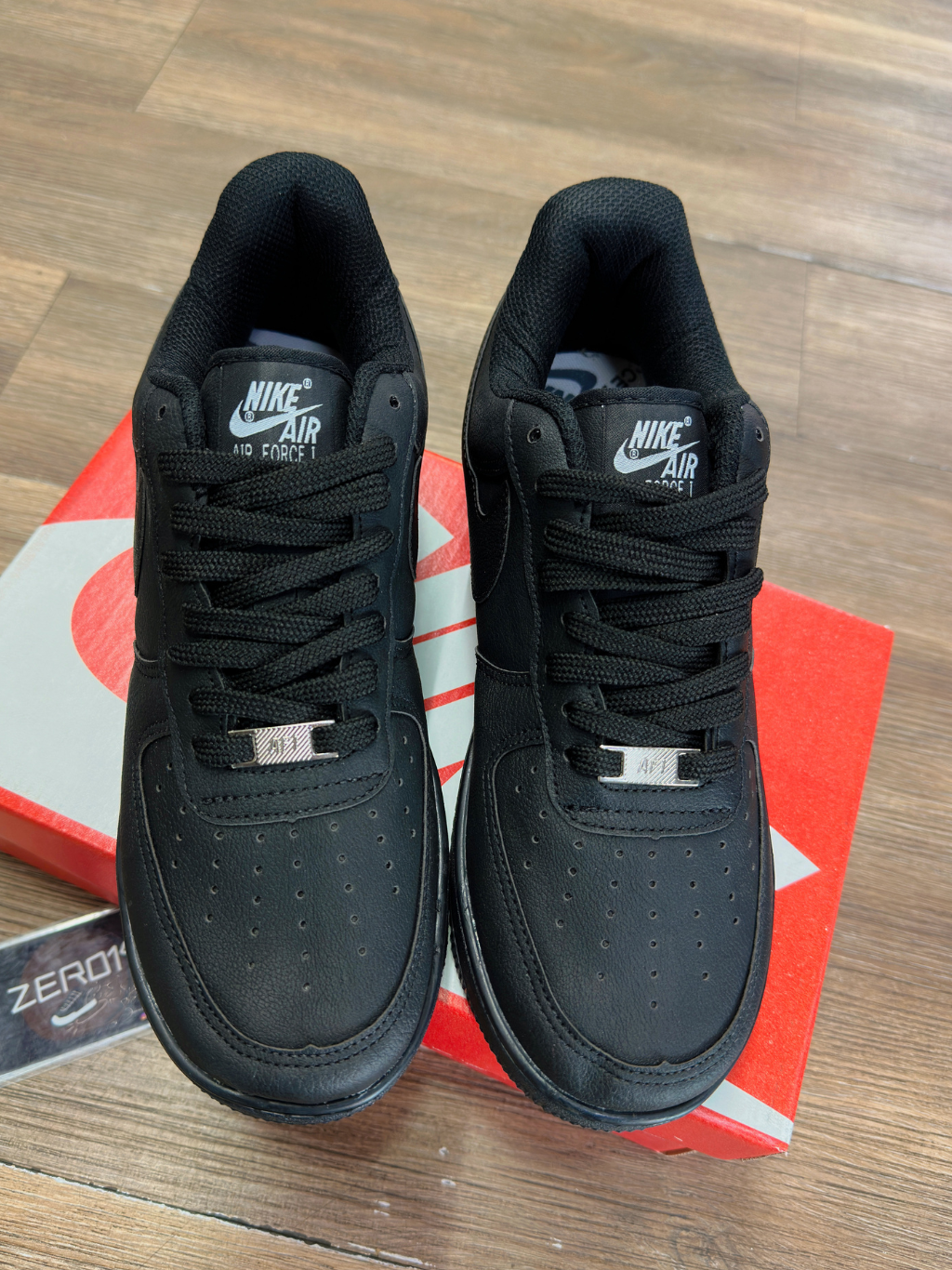 AF1 Preto