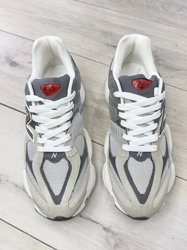 NB9060 Cinza