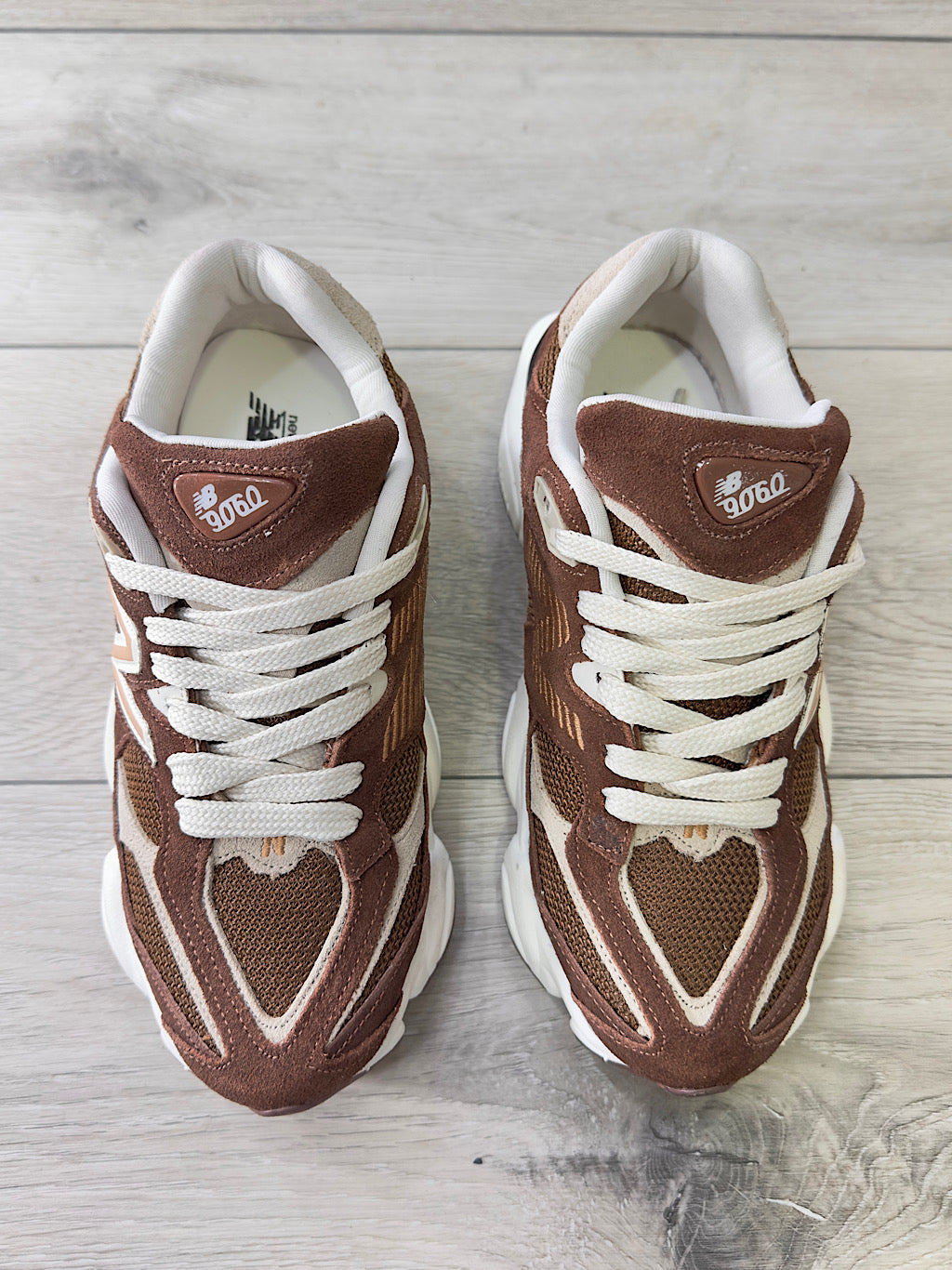 NB9060 Marrom