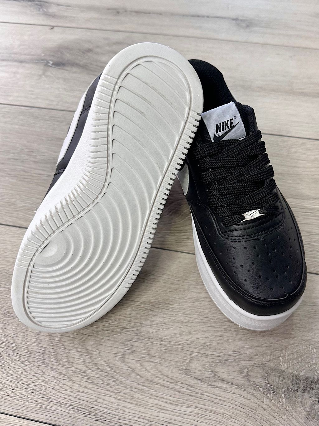AF1 Court Vision Branco Preto