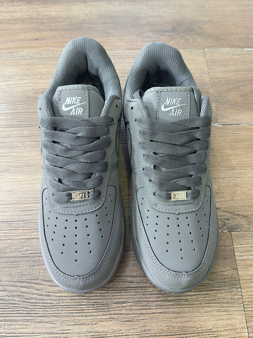 AF1 Fosco Cinza