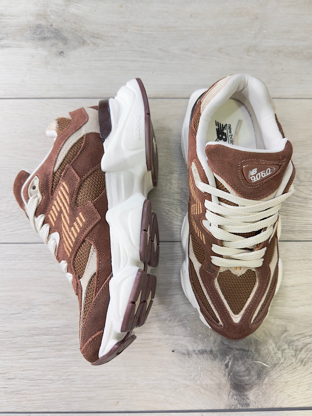 NB9060 Marrom