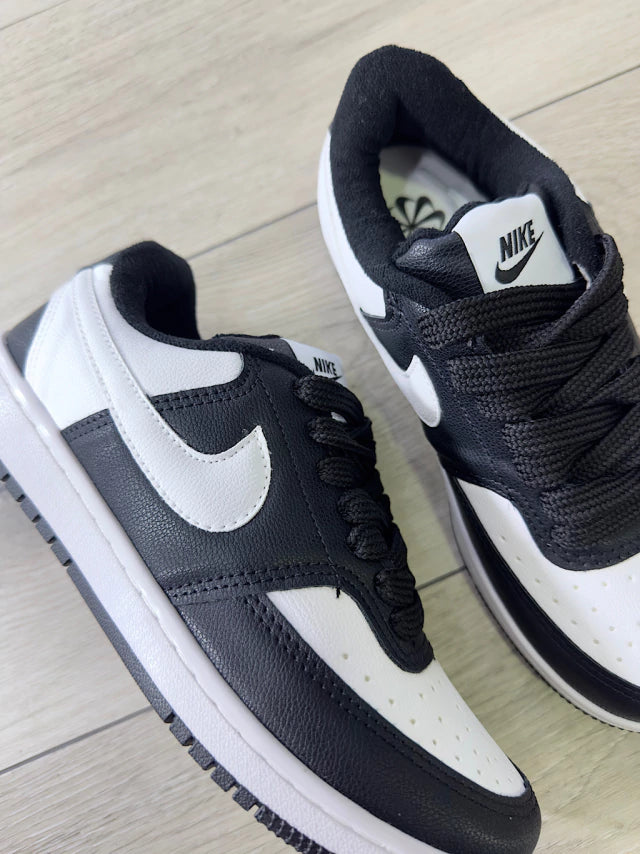 Dk Court Vision Low Preto e Branco