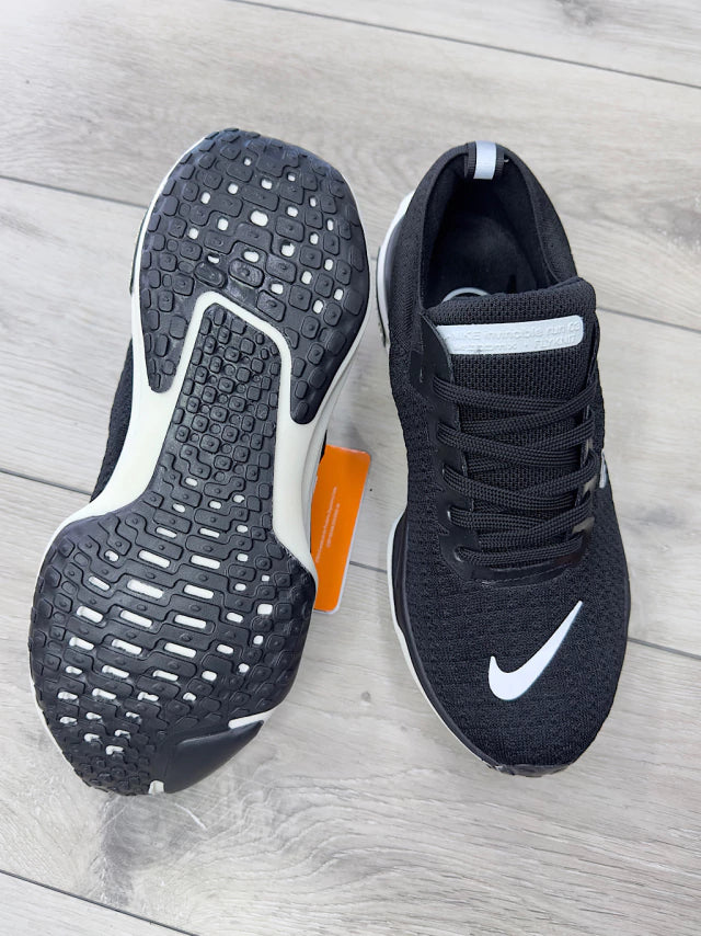Zoom X FlyKnit Preto