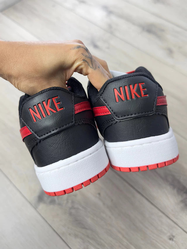 Dk Court Vision Low Vermelho